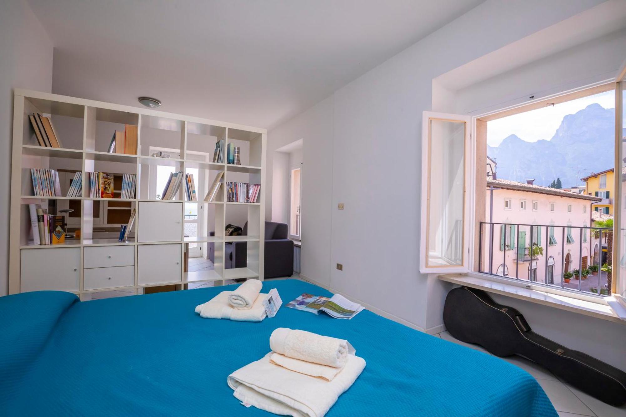 Dogana Best Lake View - Happy Rentals 토르볼레 외부 사진