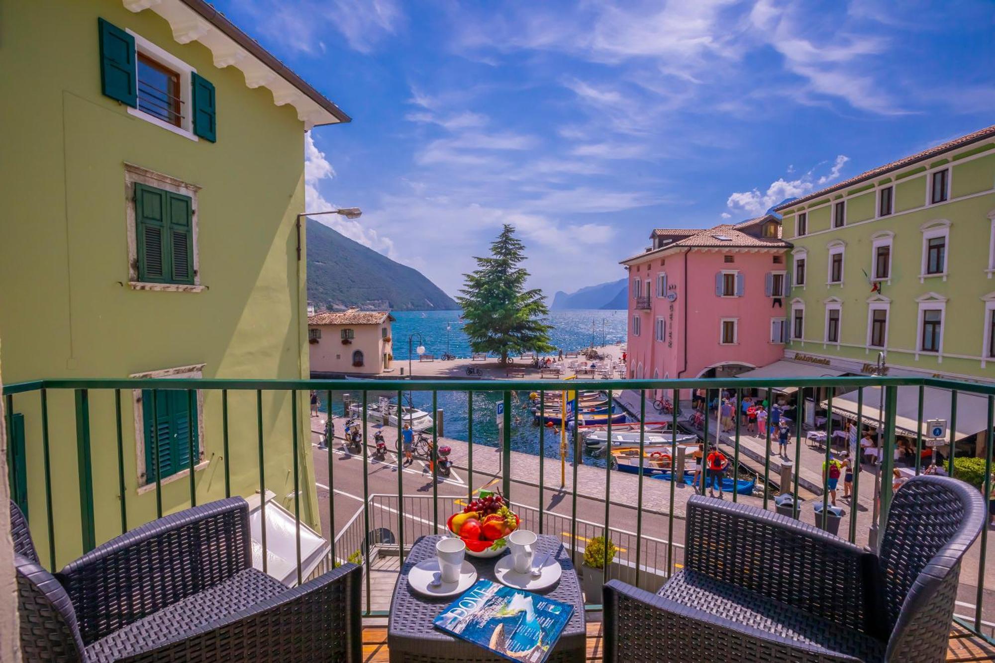 Dogana Best Lake View - Happy Rentals 토르볼레 외부 사진